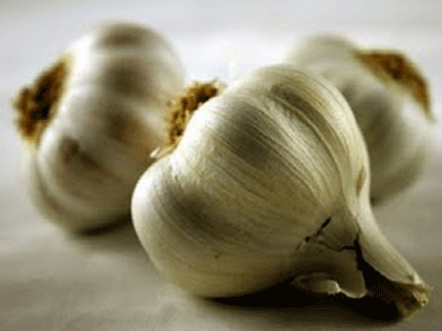 Πως να διώξετε τη μυρωδιά του σκόρδου
