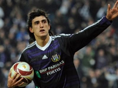 Στην κορυφή ο Σουάρες