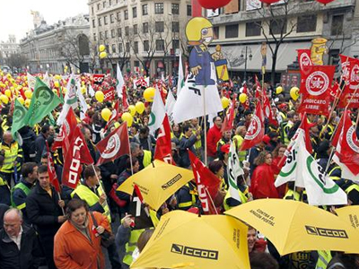Σε απεργιακό κλοιό η Ισπανία