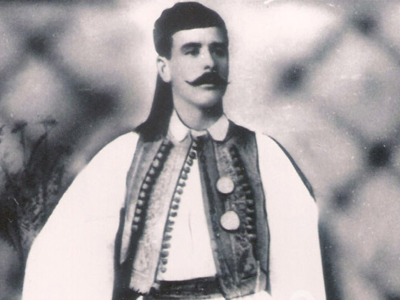 Άγαλμα του Σπύρου Λούη στη Μελβούρνη