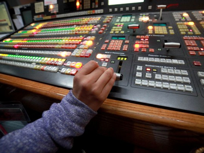 Τρίωρη στάση εργασίας στα Μ.Μ.Ε.