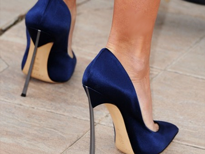 Εγκυμοσύνη με… γόβες στιλέτο: Απαγορεύεται!