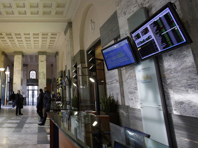 Οι ιταλικές αγορές χαιρετίζουν την επανεκλογή Ναπολιτάνο