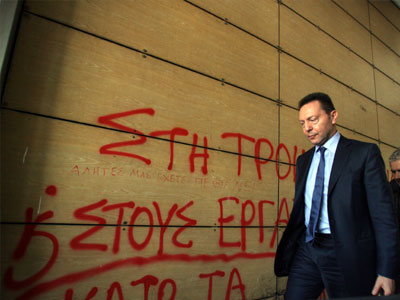 Χωρίς αποτέλεσμα η συνάντηση Στουρνάρα – αγροτών