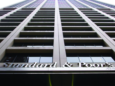 Ο Standard & Poor’s αναβάθμισε την προοπτική της Πορτογαλίας