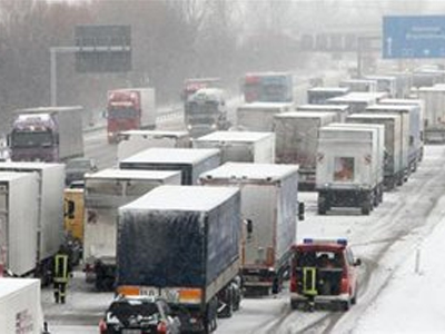 Γερμανία: Κυκλοφοριακό χάος λόγω… ξινολάχανου