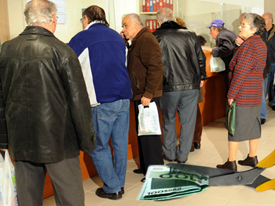 Αντιδράσεις στην πρόταση για οριζόντια μείωση των επικουρικών συντάξεων