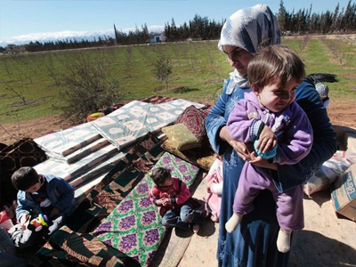 Κατά συρροή στον Λίβανο Σύροι πρόσφυγες