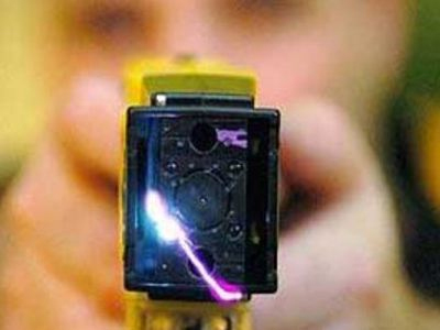 Κυκλοφορούσε με taser