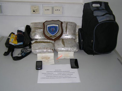 Πρώτο χαρμάνι… ο ελληνικός καφές για να μην το μυρίσει ο σκύλος!