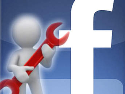 «Έπεσε» το Facebook