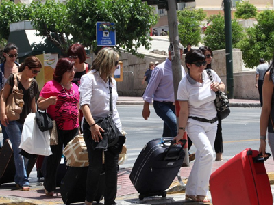 Αυξημένα τα έσοδα του ελληνικού τουρισμού