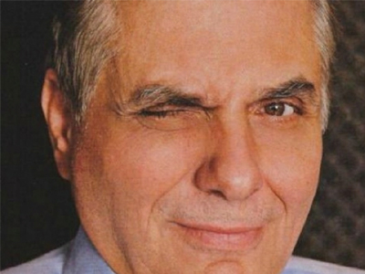 Ο Τράγκας ιδρύει κόμμα!