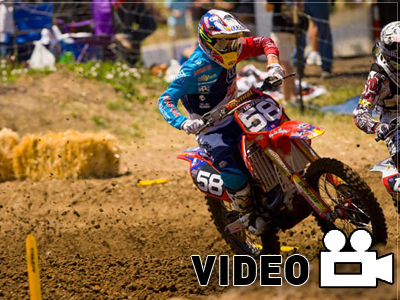 Γνωρίστε τον Travis Baker