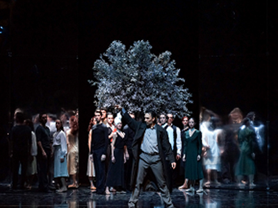 Θριαμβευτικά ξεκίνησε το «Ταξίδι στην αιωνιότητα»