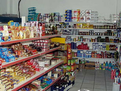 Σε ελεύθερη πτώση και οι εταιρείες τροφίμων