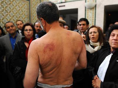 Τα βασανιστήρια συνεχίζονται στην Τυνησία