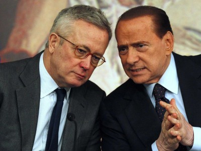 Τρεμόντι: «Να μη φύγει η Ελλάδα – Να αναθεωρηθούν οι συνθήκες»