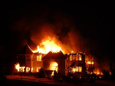 Ηλεία: Μονοκατοικία καταστράφηκε ολοσχερώς από πυρκαγιά