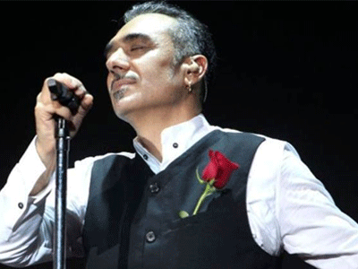 Έξαλλος ο Νότης Σφακιανάκης: Τι συνέβη και χαστούκισε τον σύντροφο της κόρης του;