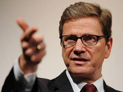 «Η Ιταλία πρέπει να αποκτήσει σύντομα μία σταθερή κυβέρνηση»