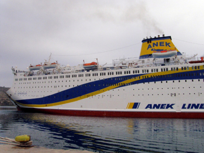 Προβλήματα στο λιμάνι της Σούδας από τους ισχυρούς ανέμους Προβλήματα στο λιμάνι της Σούδας από τους ισχυρούς ανέμους