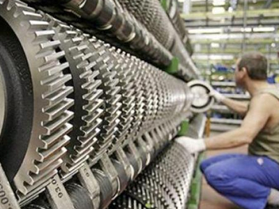 Πτώση της βιομηχανικής παραγωγής στην Ιταλία