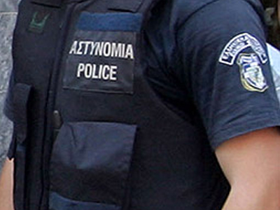 Εισαγγελική έρευνα για αστυνομικό που εκπαιδεύει μέλη της Χ.Α. Εισαγγελική έρευνα για αστυνομικό που εκπαιδεύει μέλη της Χ.Α.