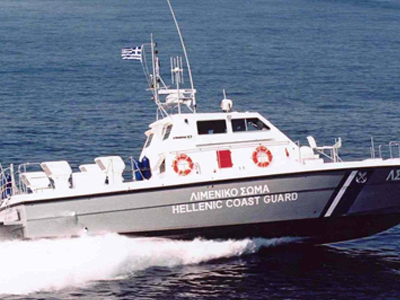 Ακυβέρνητο ταχύπλοο στον Σαρωνικό