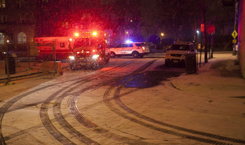 Η Ουάσινγκτον ετοιμάζεται για τη χιονοθύελλα