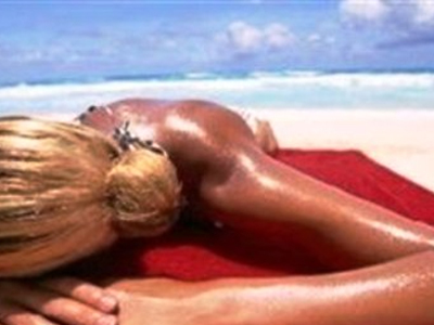 Μπορεί με το αντηλιακό να κινδυνεύεις περισσότερο;