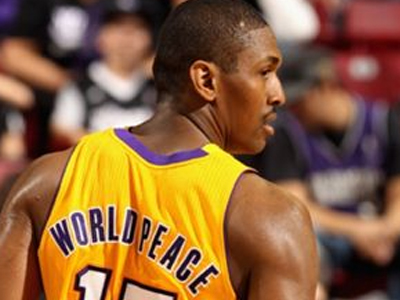 Χάνουν τον Γουόρλντ Πις οι Λέικερς