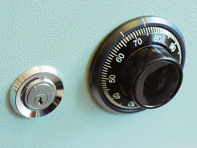 Πάτρα: Αφαίρεσαν χρηματοκιβώτιο από αρτοποιείο