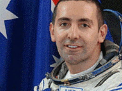 Ο Έλληνας Κροίσος που πάει στο διάστημα