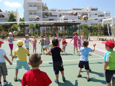 «Καλοκαιρινή φύλαξη με δημιουργική απασχόληση» στο Χαλάνδρι