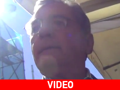 Επίθεση υποψήφιου βουλευτή του ΠΑΣΟΚ κατά πολίτη Επίθεση υποψήφιου βουλευτή του ΠΑΣΟΚ κατά πολίτη