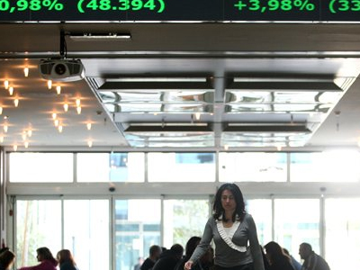 Κέρδη στο Χρηματιστήριο Αθηνών