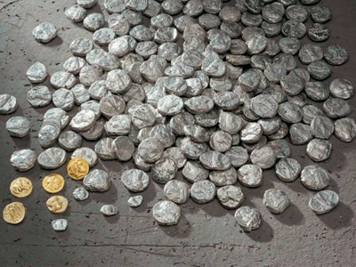 Συνελήφθη αρχαιοκάπηλος στην Αργυρούπολη Συνελήφθη αρχαιοκάπηλος στην Αργυρούπολη