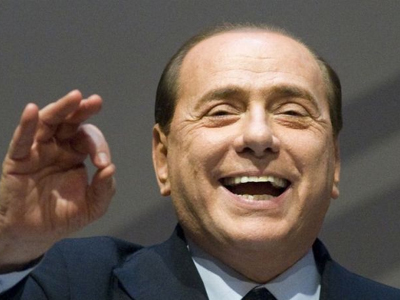 Ο… κοπανατζής Σίλβιο Μπερλουσκόνι