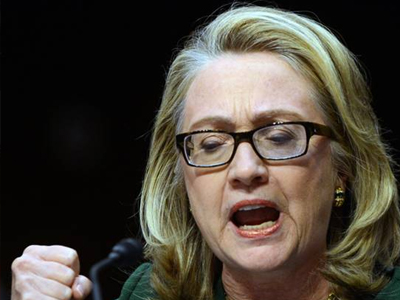 Οι Ρεπουμπλικάνοι θέλουν την παραπομπή της Κλίντον