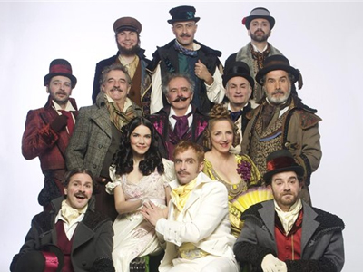 «Επιθεωρητής»: Δεν θα δοθούν παραστάσεις τη Μ. Εβδομάδα και το Πάσχα