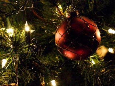 Τα χριστουγεννιάτικα έθιμα στην Ελλάδα Τα χριστουγεννιάτικα έθιμα στην Ελλάδα