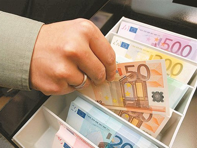 Συνελήφθη ιδιοκτήτης συνεργείου για χρέη