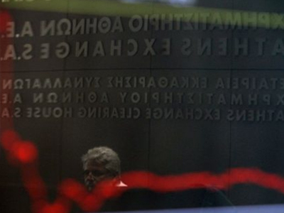 Στο «limit down» του 30% οι μετοχές ΕΤΕ και Eurobank