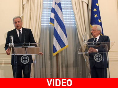 Σε κλίμα συγκίνησης η παράδοση – παραλαβή στο ΥΠΕΞ Σε κλίμα συγκίνησης η παράδοση – παραλαβή στο ΥΠΕΞ