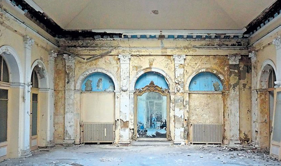 Ομόνοια: Ανακαινίζονται τα ξενοδοχεία «Μπάγκειον» και «Μέγας Αλέξανδρος»