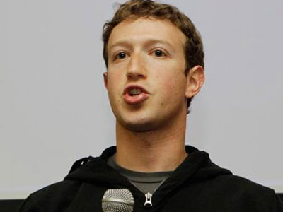 Κορυφαίος φιλάνθρωπος ο ιδρυτής του Facebook Ζούκερμπεργκ