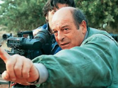 Άστραψε και βρόντηξε ο Μανούσος Μανουσάκης!