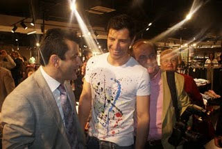 Ο Σάκης Χατζηιωάννου με τον Σάκη Ρουβά