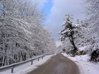 Έκτακτο δελτίο: Βροχές, καταιγίδες και χιόνια μέχρι και τη Μ. Παρασκευή Έκτακτο δελτίο: Βροχές, καταιγίδες και χιόνια μέχρι και τη Μ. Παρασκευή